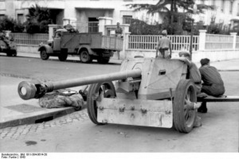 Pak 40